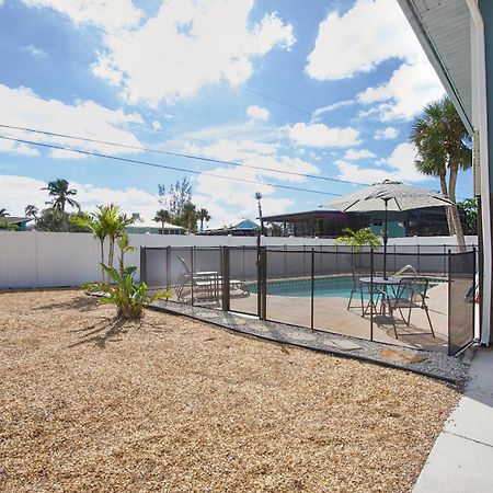 פורט מיירס ביץ' Beach Bungalow 1 By Sun Palace Vacations מראה חיצוני תמונה